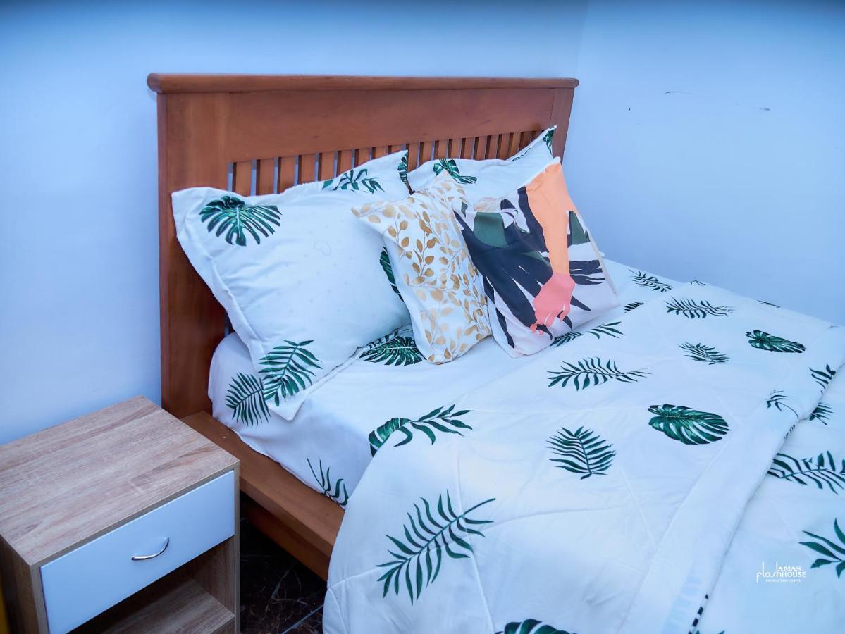 Naiveli-Palm Appartement Meuble Sobre Et Chic Duala Zewnętrze zdjęcie