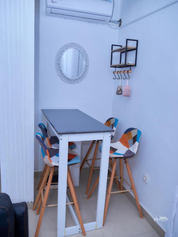 Naiveli-Palm Appartement Meuble Sobre Et Chic Duala Zewnętrze zdjęcie