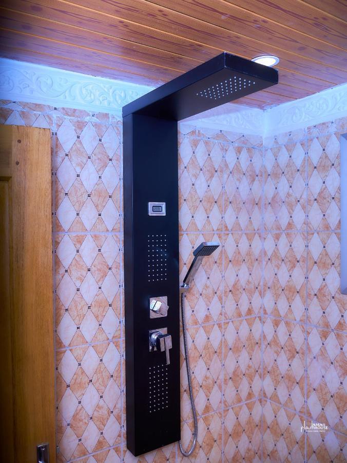 Naiveli-Palm Appartement Meuble Sobre Et Chic Duala Zewnętrze zdjęcie