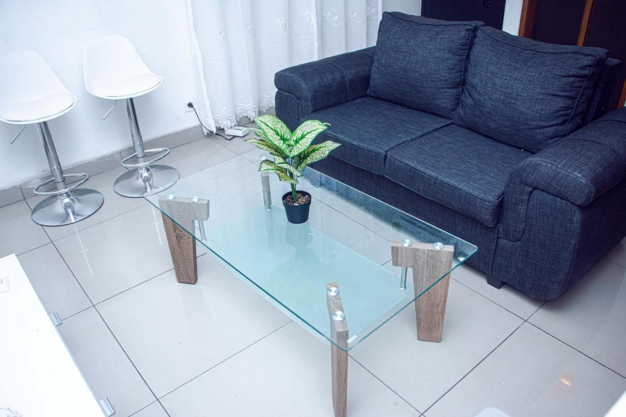 Naiveli-Palm Appartement Meuble Sobre Et Chic Duala Zewnętrze zdjęcie