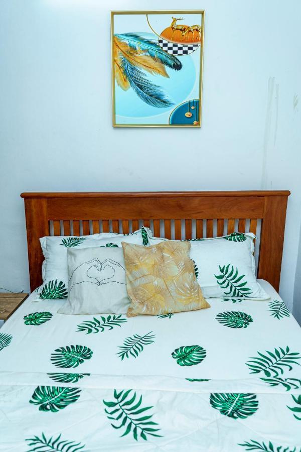 Naiveli-Palm Appartement Meuble Sobre Et Chic Duala Zewnętrze zdjęcie